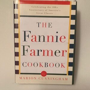 The Fannie Farmer Cookbook - Classic Edition with Multicolor Cover